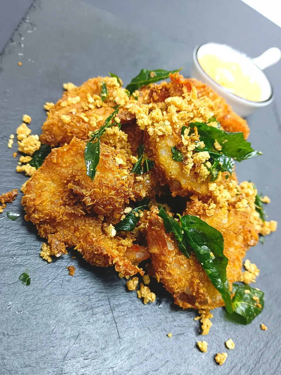 crispy crust butter prawns|Molee Muregesuさん