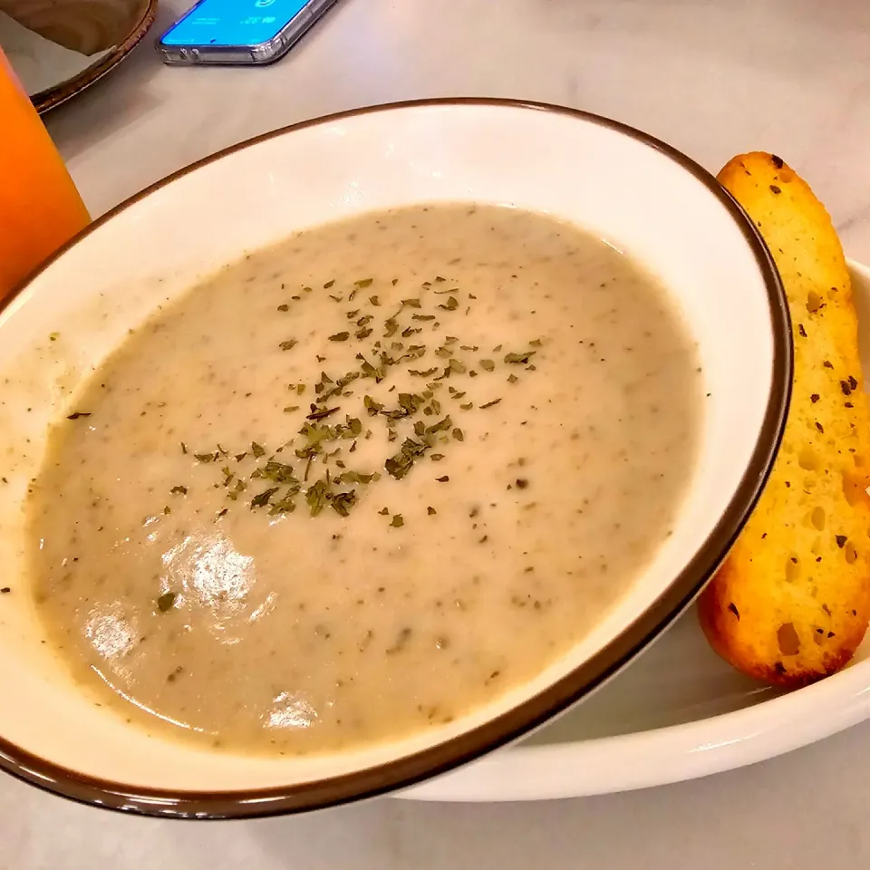 mushrooms soup|rufvalさん