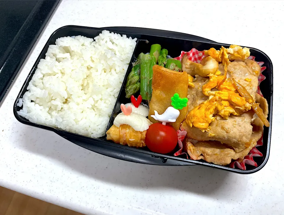 5/18 旦那弁当⁂豚肉のオイスター卵とじ弁当|ゆさん