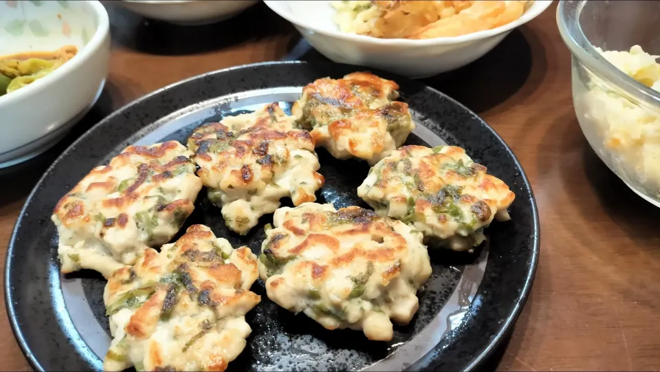 大葉と鶏むね肉のチーズ焼き|みよぱさん