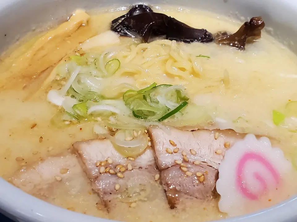 山頭火　塩ラーメン|マサイさん