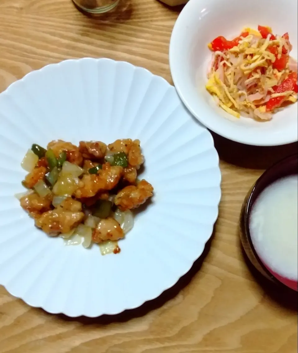 とり肉のカシューナッツ炒め
春雨サラダ
じゃがいもスープ|みやちゃんさん