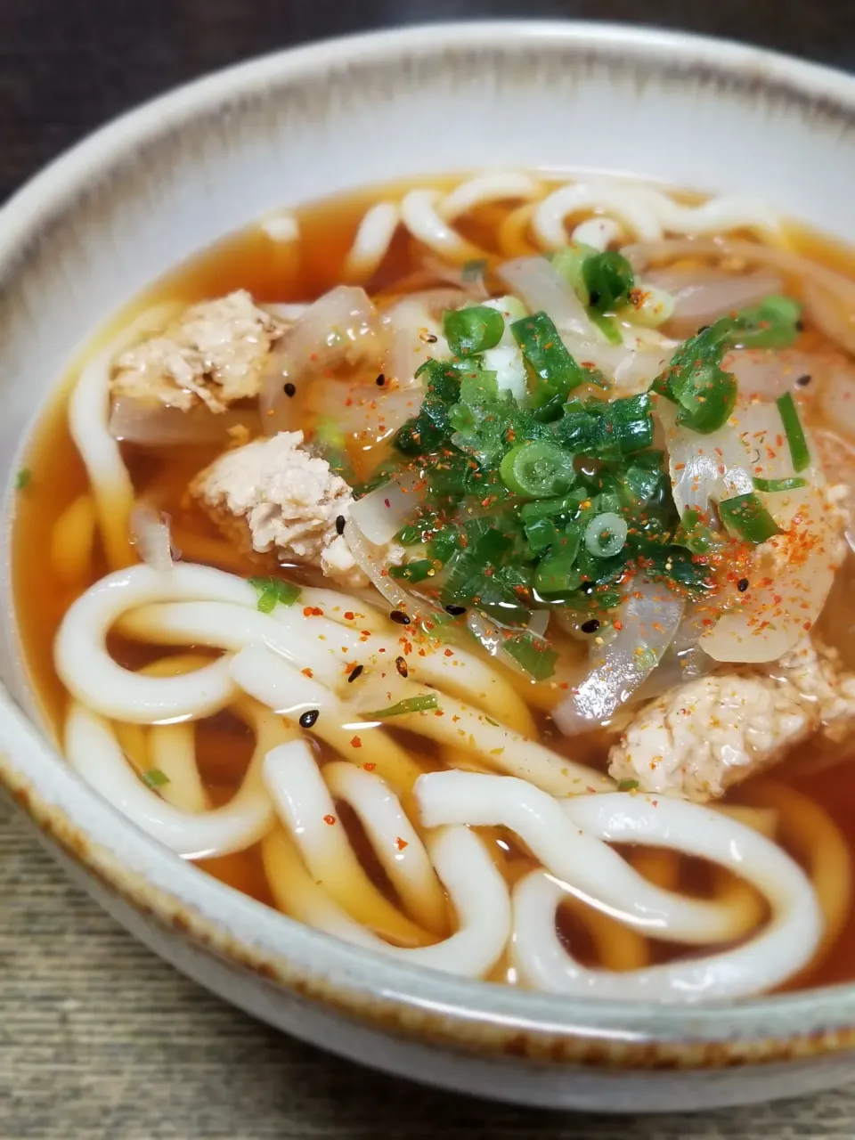 パパ作👨鶏ひき肉と玉ねぎのうどん|ぱんだのままんさん