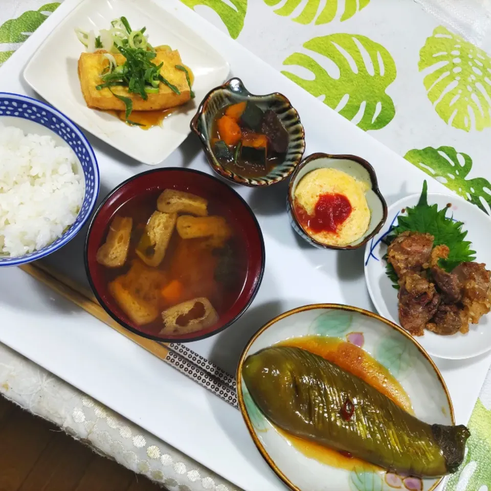 Snapdishの料理写真:緑ナスの揚げ南蛮漬け定食です🍀|rikako♪。.:＊さん