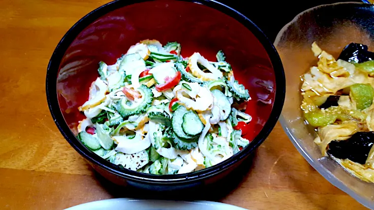 新玉ねぎ、🥒、ゴーヤ、プチ🍅、ちくわで辛子マヨネーズサラダ𓌉🥗𓇋|🐈⸒⸒⸒⸒つるのダンス🐈🐾さん