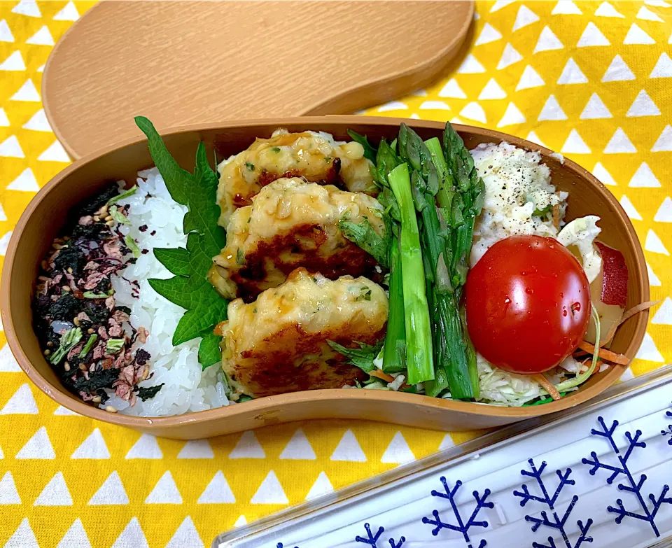 鶏つくね弁当🍱|がおりんさん