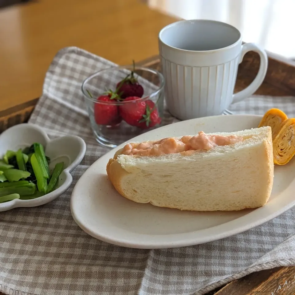 Snapdishの料理写真:朝ごぱん🍞2024.4.26㈮|azubowさん