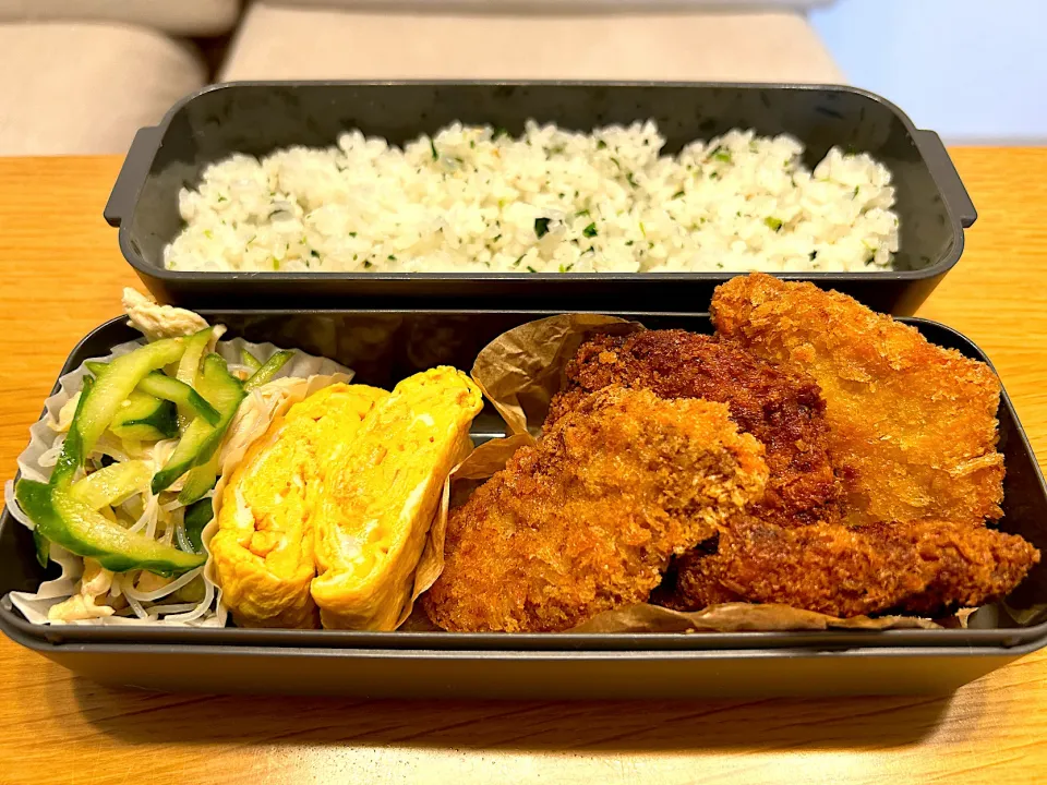 Snapdishの料理写真:5月17日息子のお弁当|かおりさん