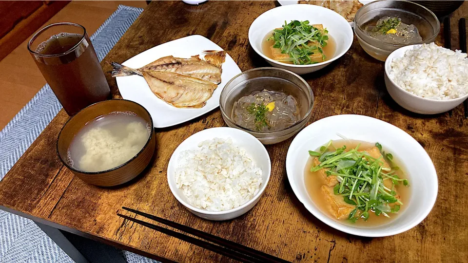 アジの塩焼きと厚揚げのあんかけとあさり汁とトコロテン|しあぺんさん