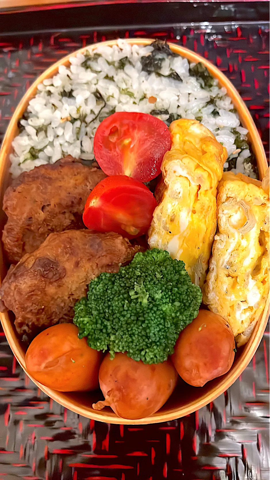 子供の好きなものばかり弁当🍱|るりさん