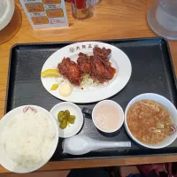 Snapdishの料理写真:大阪王将のランチ　たれザンギ定食😊|はるchanさん