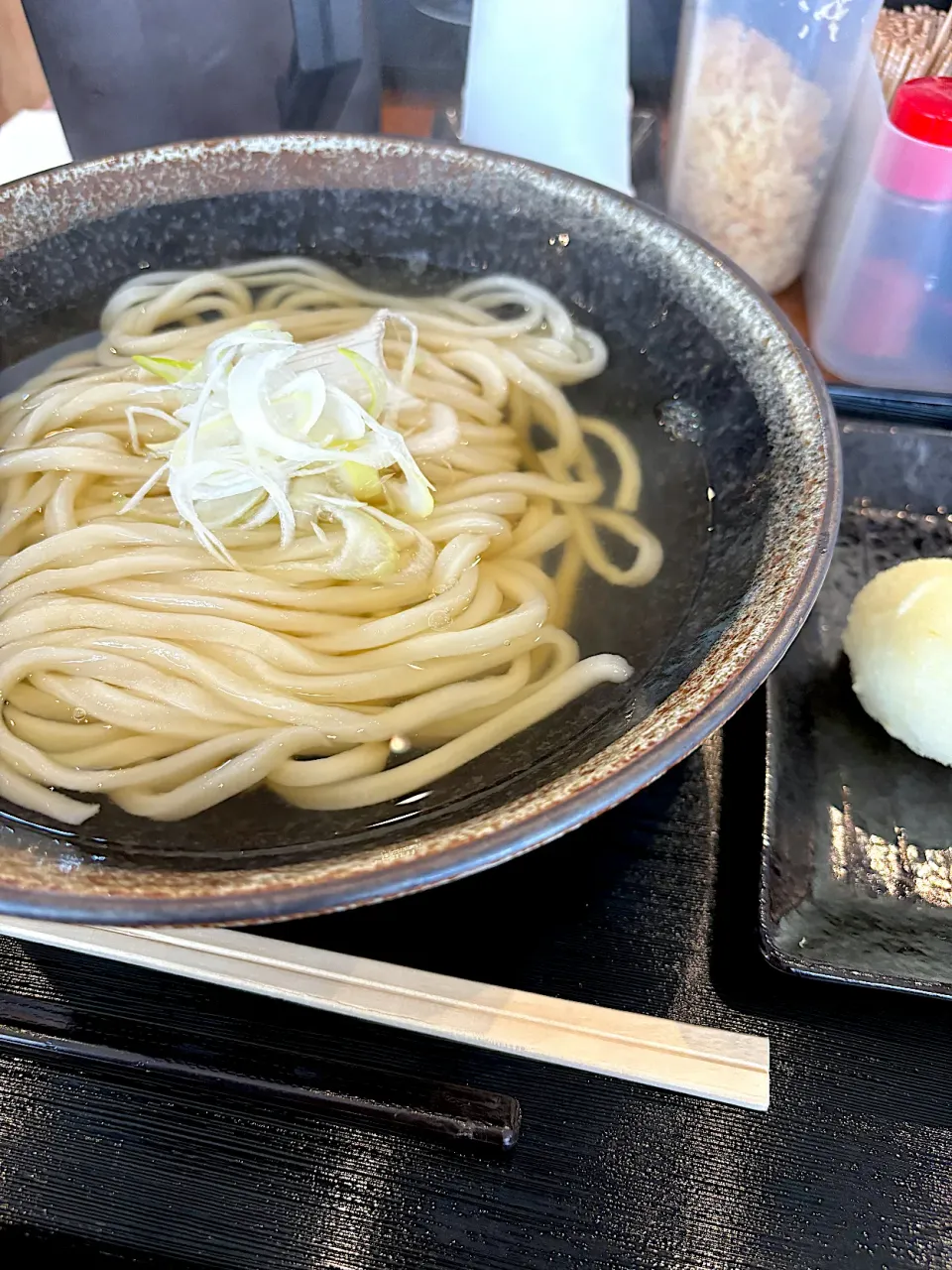 【外食】今日のお昼ごはん~かけうどん、半熟卵天トッピング~|ゆかｕさん