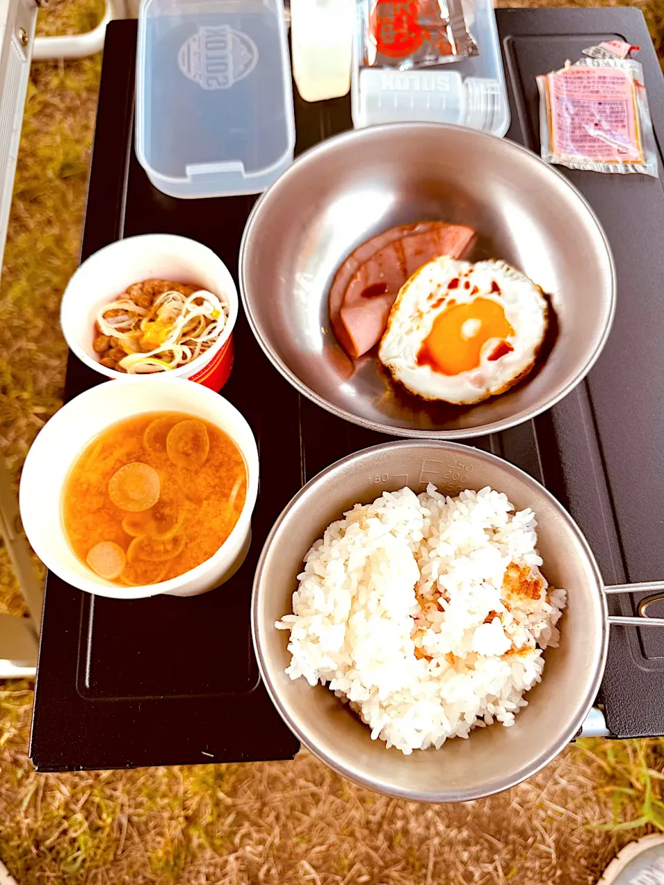 Snapdishの料理写真:キャンプの朝飯|ツツヤンさん