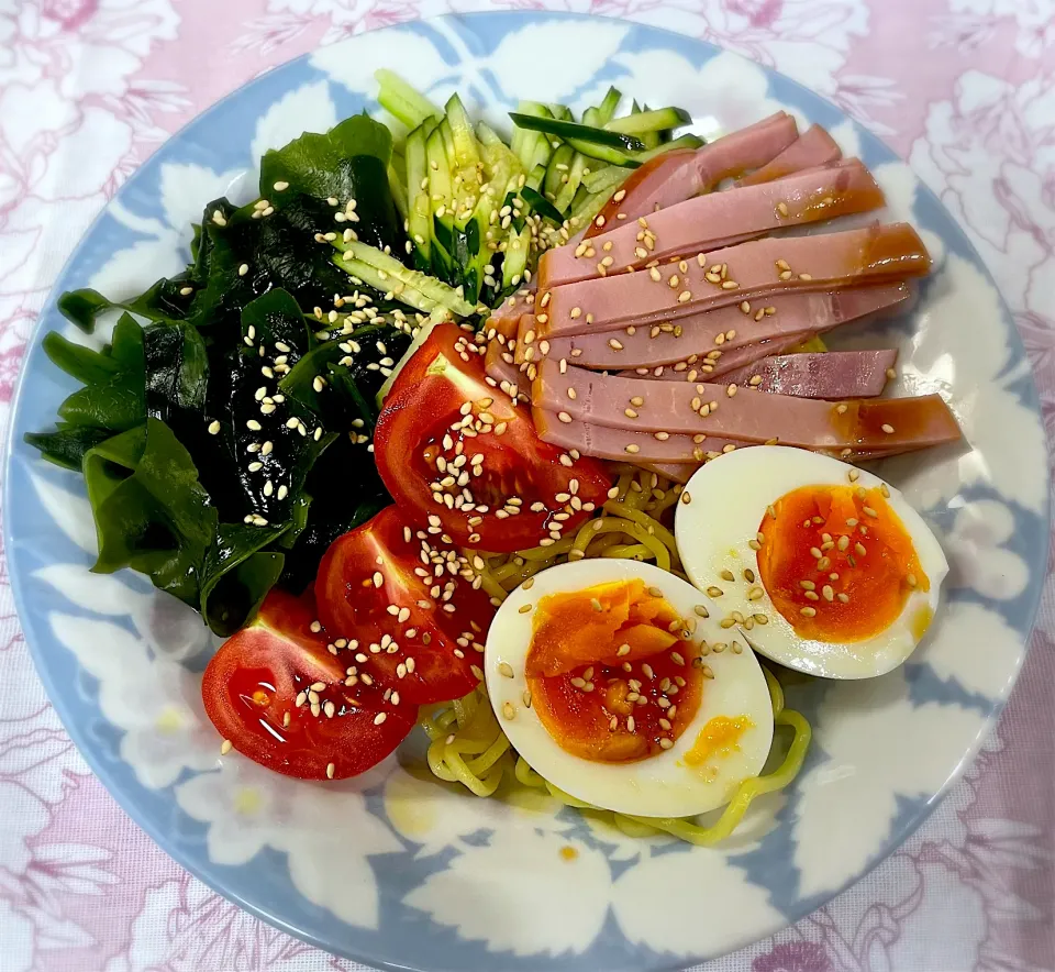 冷やし中華🍜|ちゃっぴ〜さん