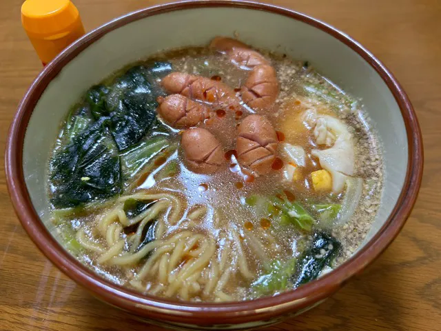 マルちゃん正麺🍜、豚骨醤油味❗️(ﾟ∀ﾟ)✨|サソリさん