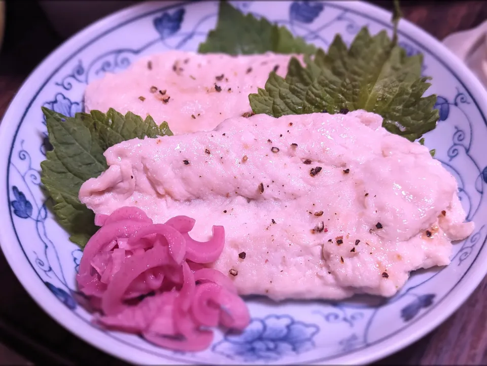 Snapdishの料理写真:鶏ささみの塩麹蒸し。|おさかなさん