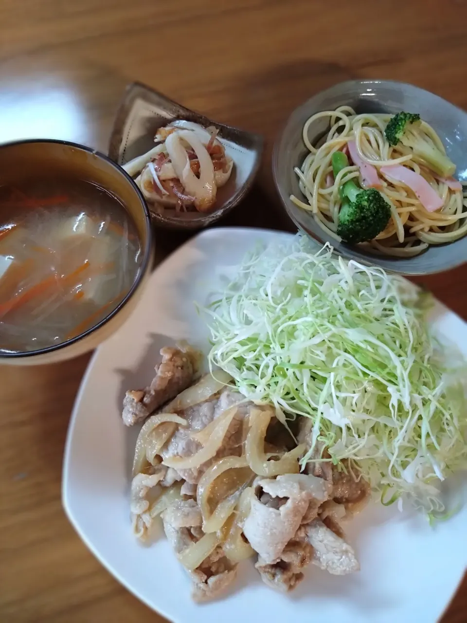 Snapdishの料理写真:夜ご飯〜塩糀味噌生姜焼き|ささん