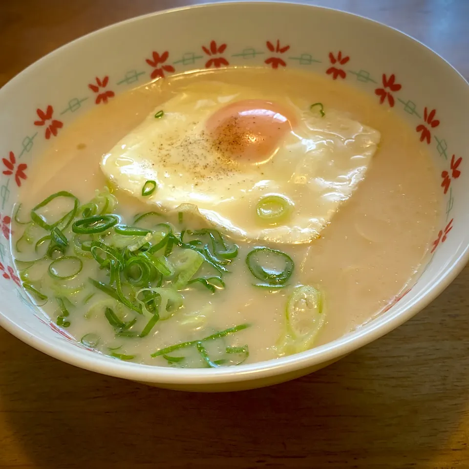 久留米ラーメン🍜|もえさん