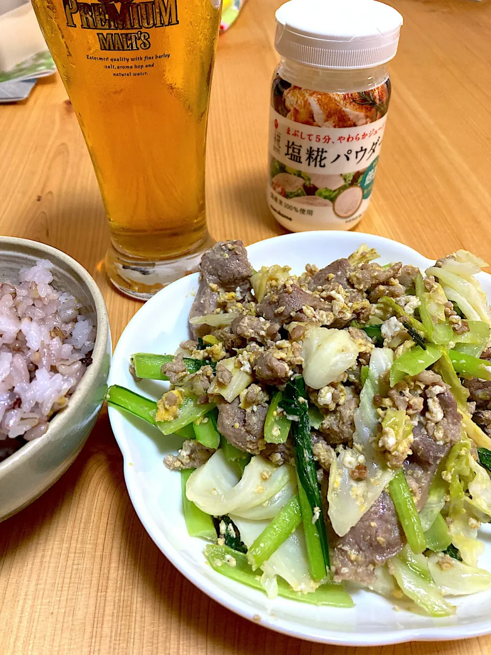 塩麹パウダーで豚ホホ肉野菜炒め|小次郎さん