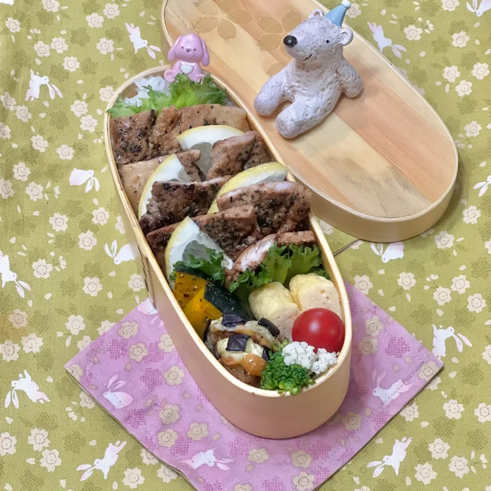 豚肩ロースのソテー☘️の💙ちゃんお弁当　5/27月|sweet homeさん