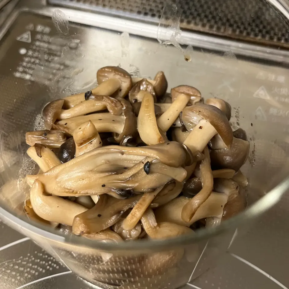 作り置き きのこのマリネ|sanaeさん