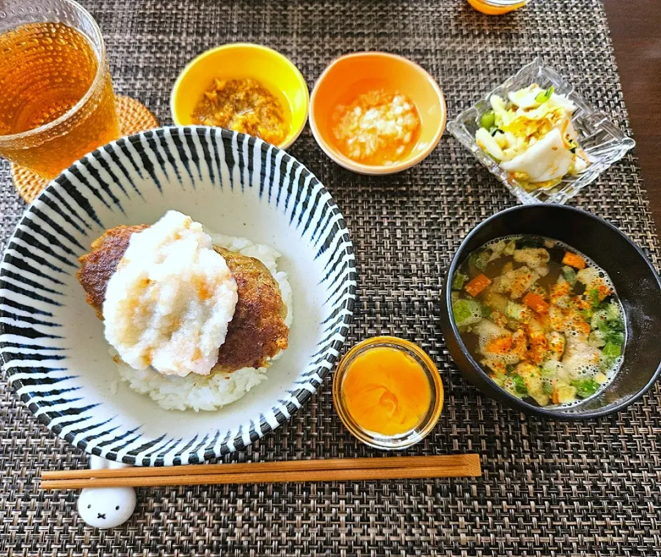 シン・和風ハンバーグ　とん汁
おつまみピリ辛ごま白菜|emiさん