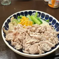 Snapdishの料理写真:しゃぶしゃぶとエンリギ&カブ|dai0.0さん