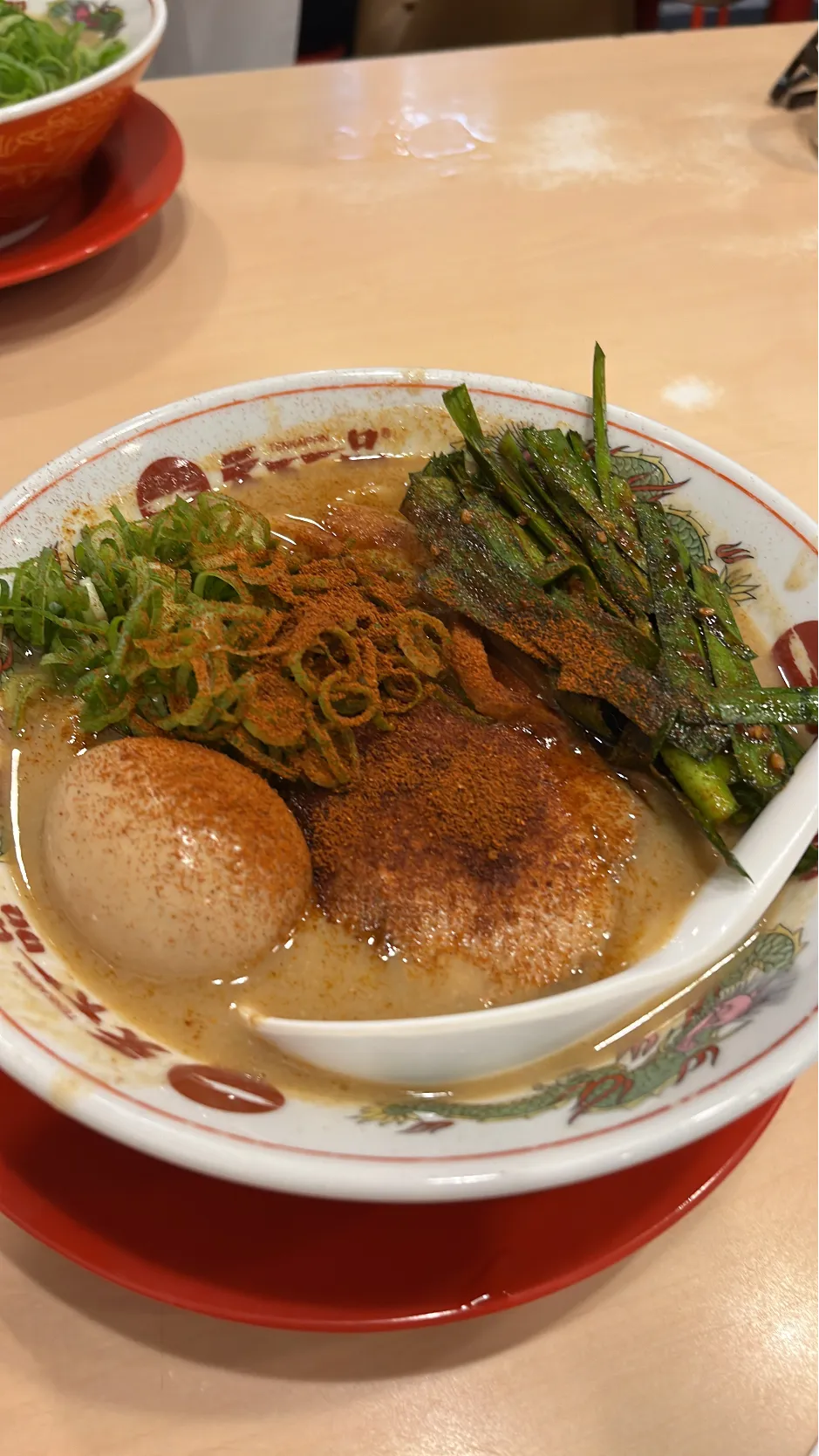 赤ん粉ラーメン 2辛 煮卵 にらにんにく|rockiさん