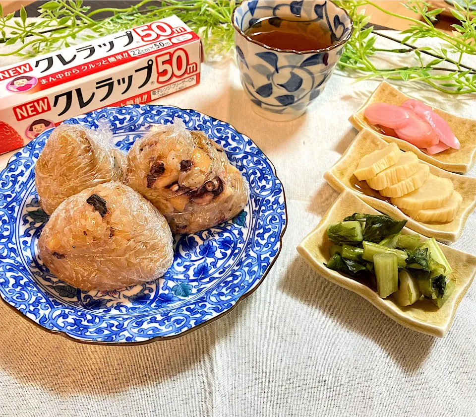 久しぶりのタコ飯🐙おにぎり|naoさん