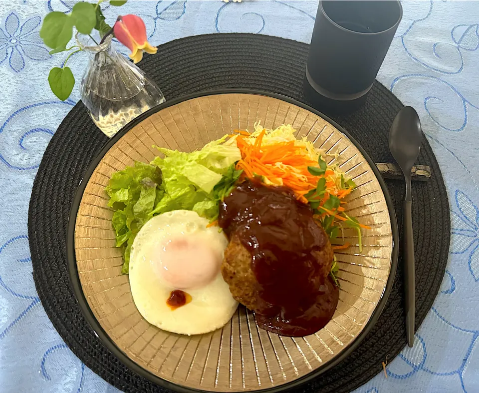 Snapdishの料理写真:ロコモコ丼🍳|Seikoさん