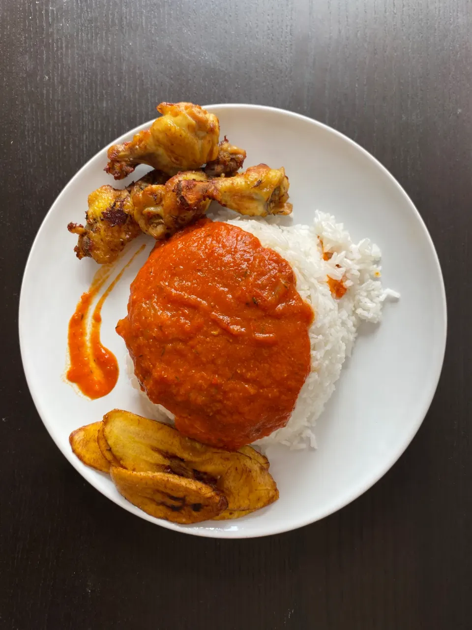 Rice and stew with fried plantain and chicken|osamu&giftさん