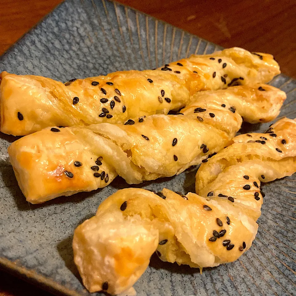 頂き物お手製さつまいもパイ🍠何個でも食べれる|豆柴さん