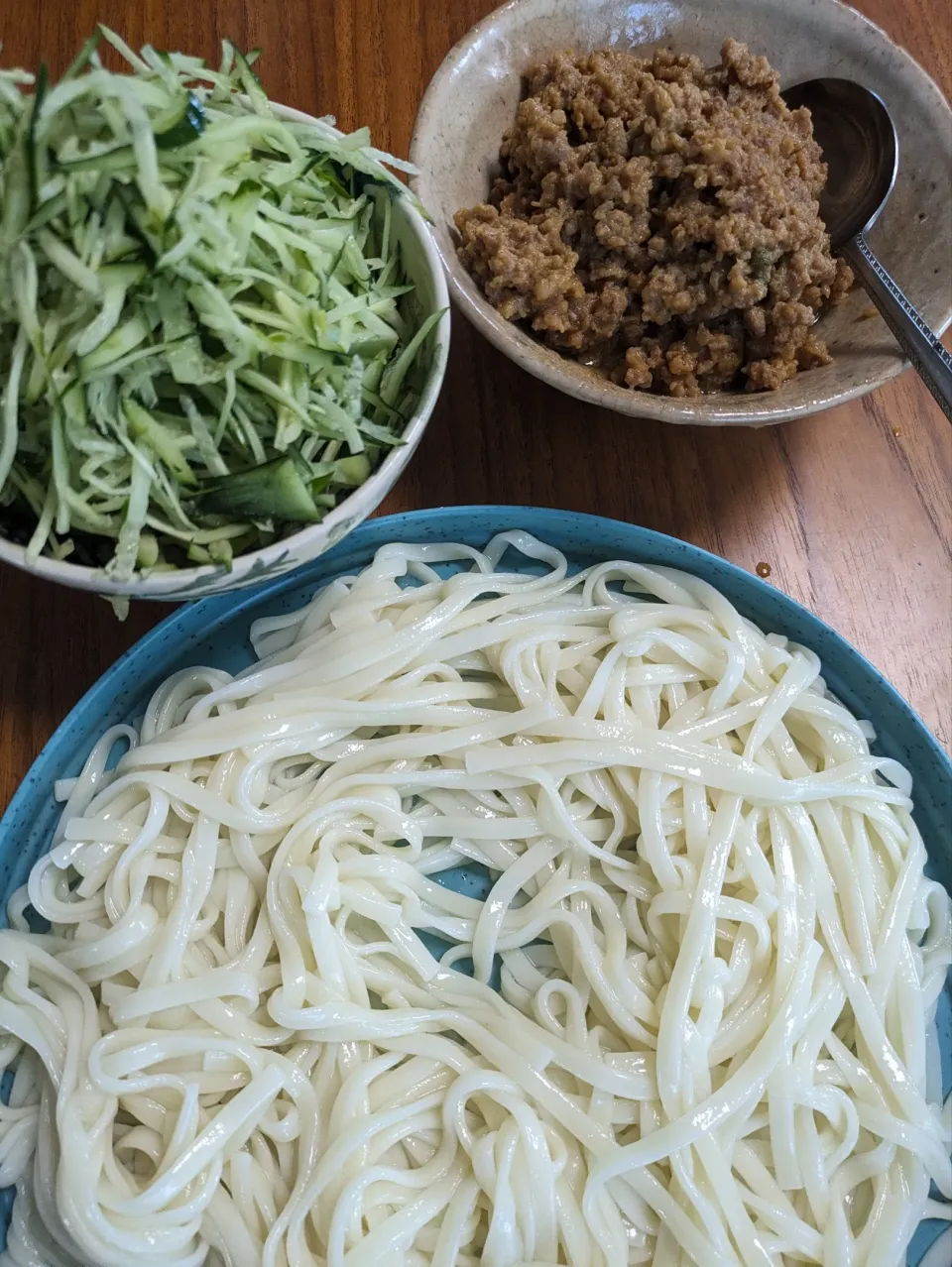 ランチ∶ジャージャー麺|FFeternityさん