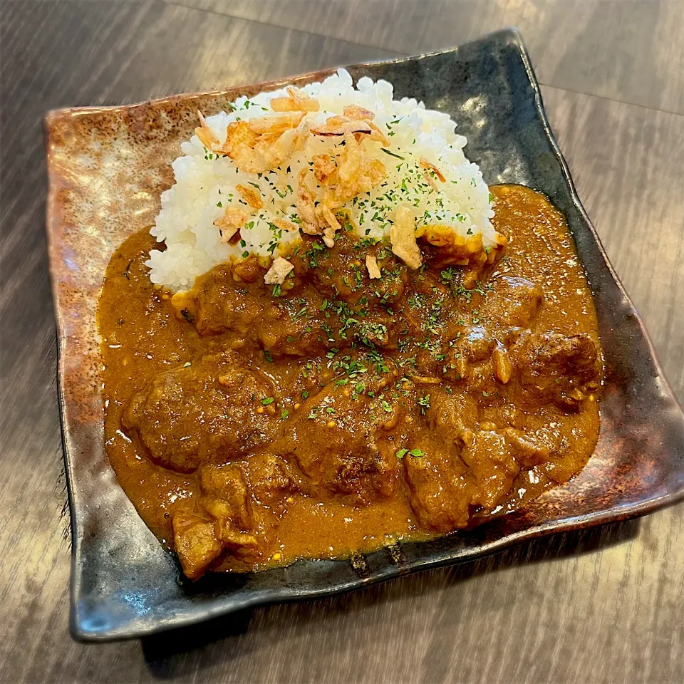 Snapdishの料理写真:牛すね肉とトマトのスパイスカレー|deekay71さん