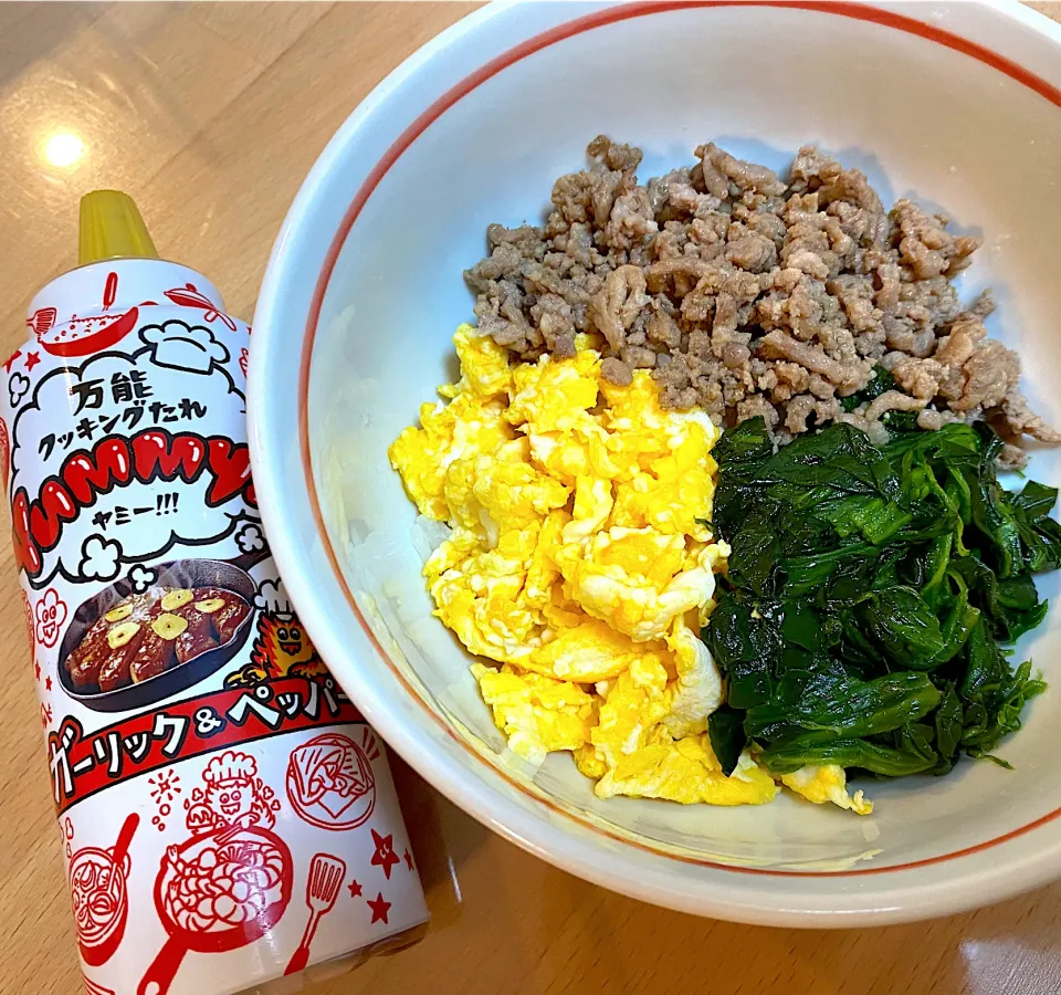 yummy三食丼🐷🥚🥬|かおちゃんさん