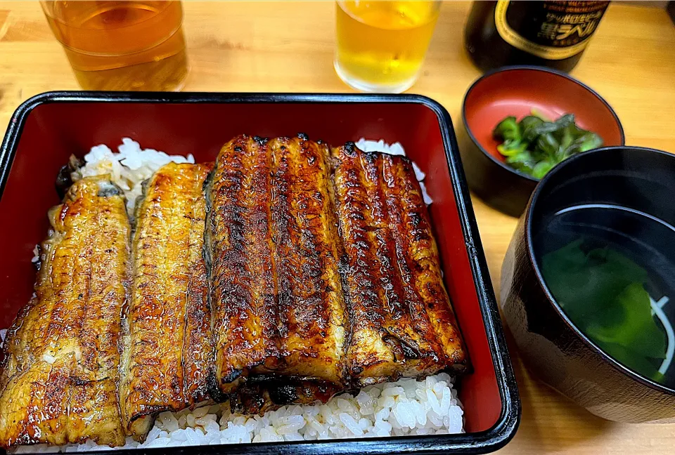 神田うな正　うな重竹2300円静岡産|須佐浩幸さん