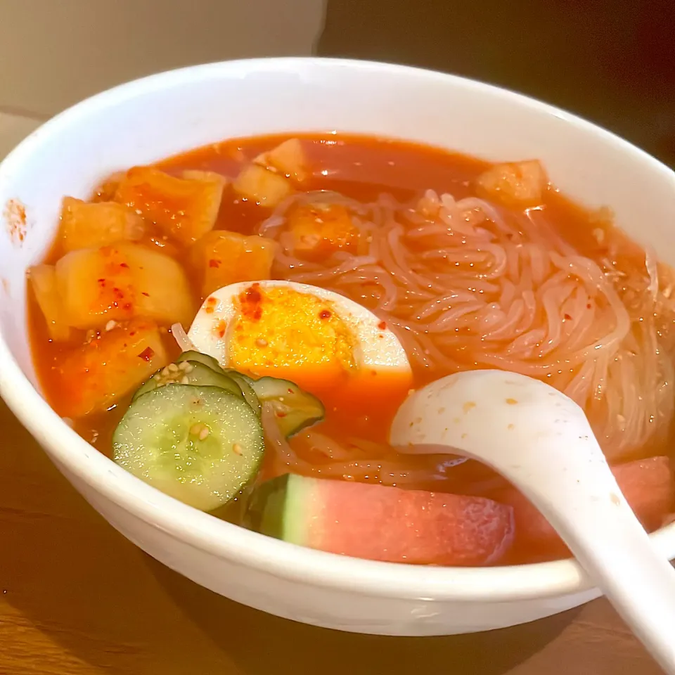 冷麺まつり。特辛🌶です。食べかけだけど😅|abekoさん