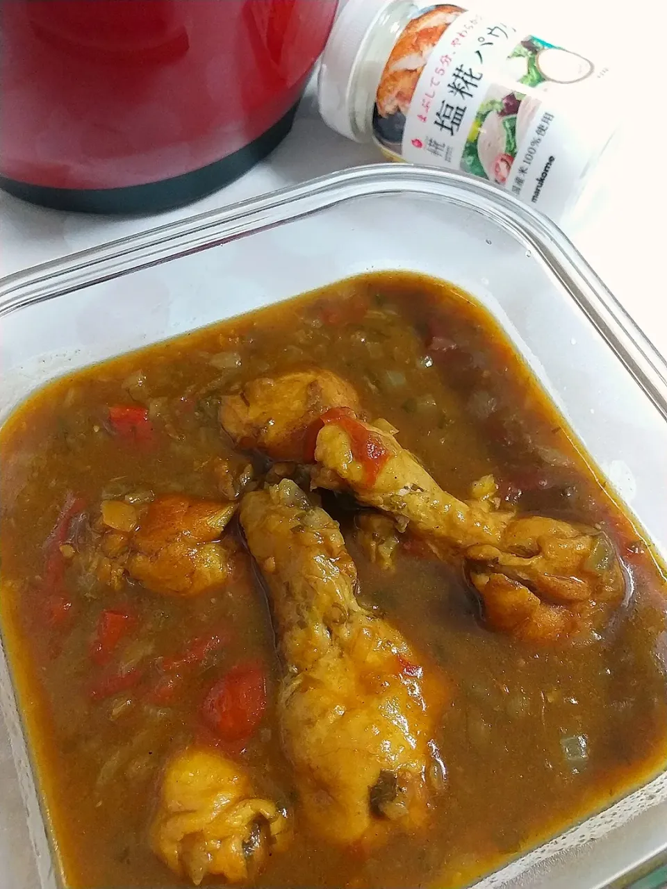 Snapdishの料理写真:☆今日の晩ごはん☆ チキンと野菜のカレー(無水カレー)|hamamaさん