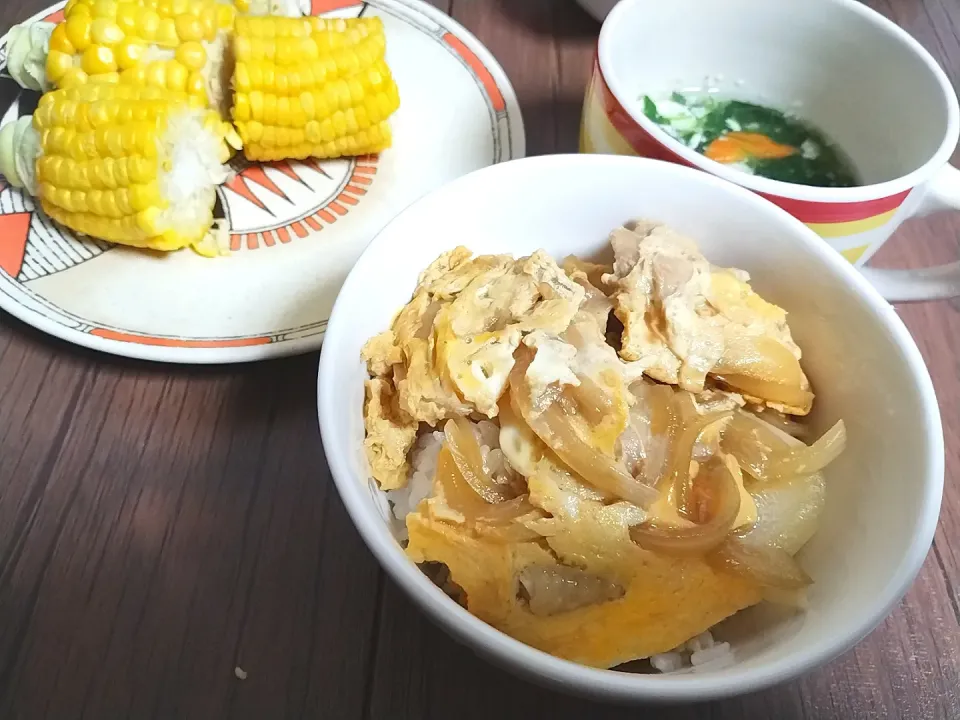 親子丼
とうもろこし
卵白スープ|尚さん