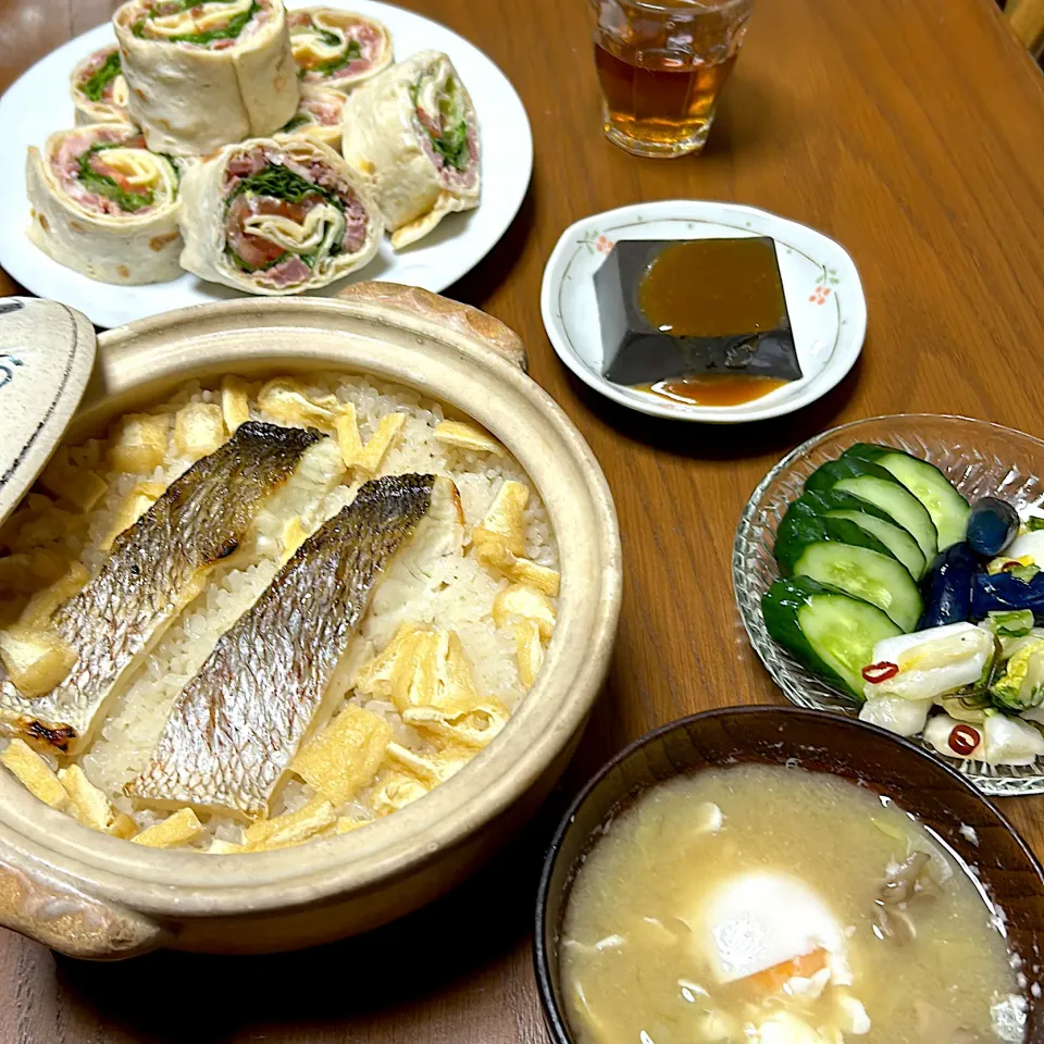 土鍋で鯛の炊き込みご飯|柚子きりかさん