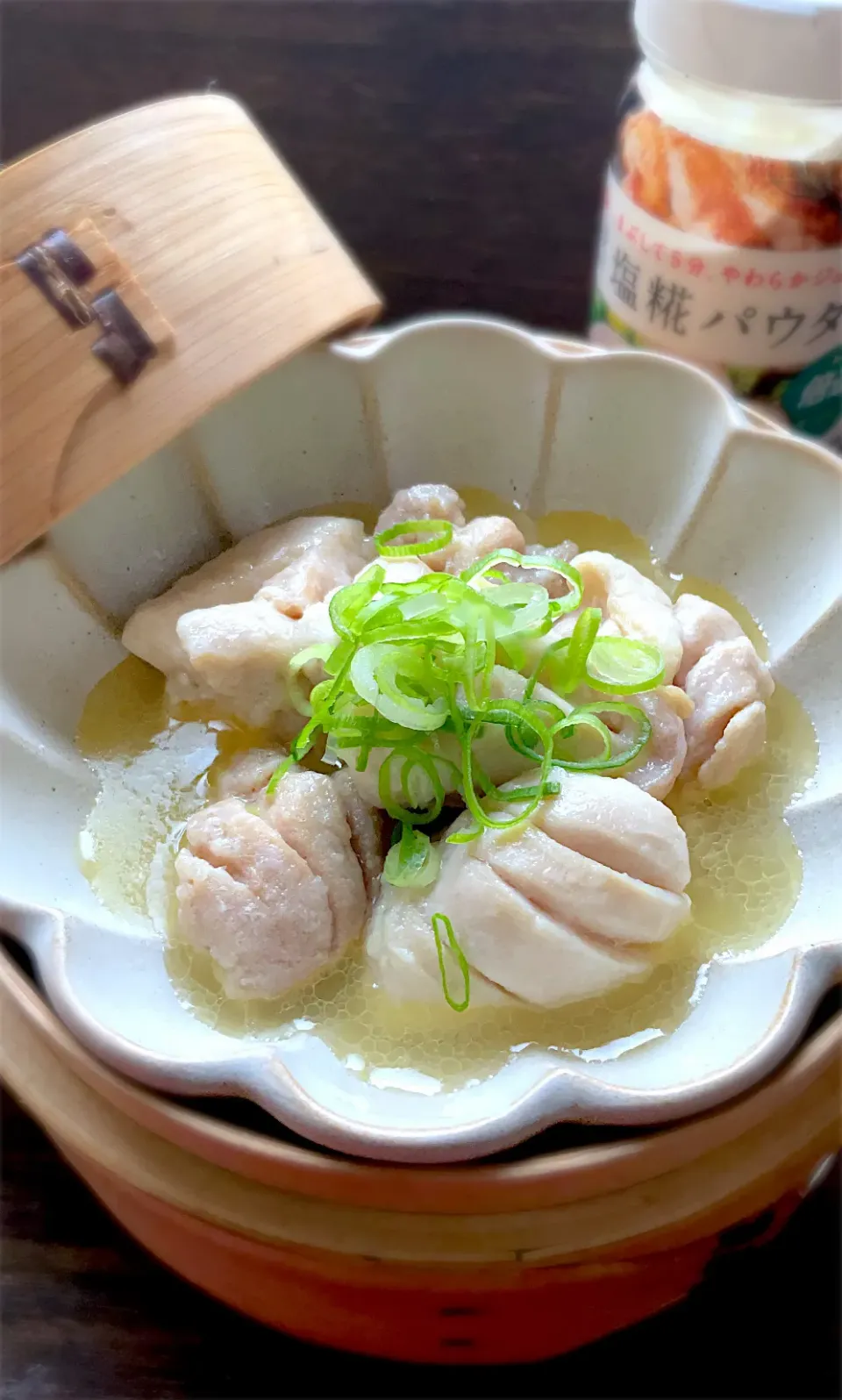 塩糀パウダーで鶏肉のうまみ塩バターせいろ蒸し♨️|9421beruさん