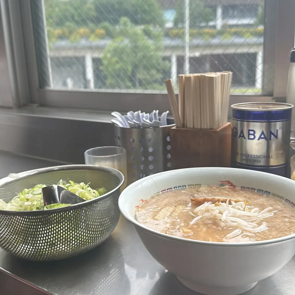 ラーメン|Hajime Sakaiさん