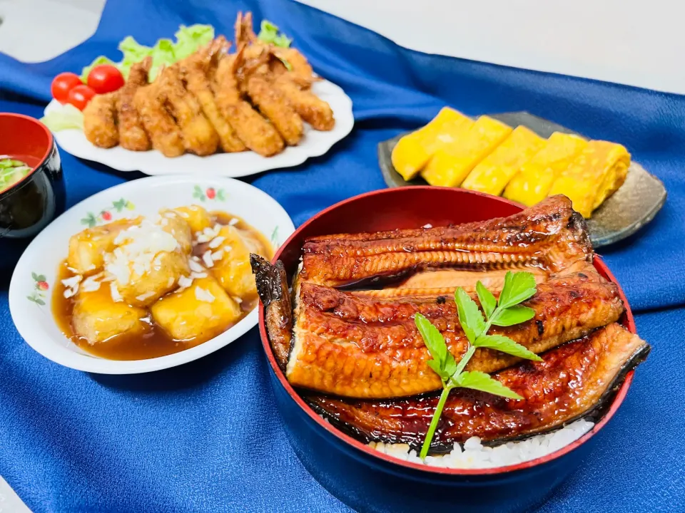 Snapdishの料理写真:「うな丼」|バシュランさん