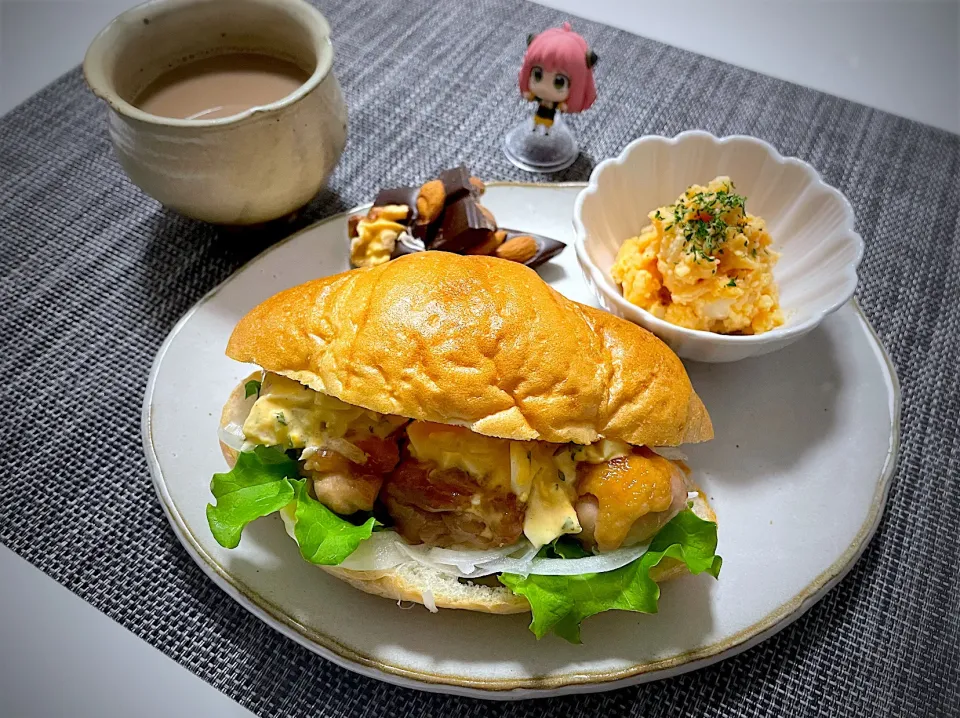 タルタル照り焼きチキンサンド|アルティッチョさん