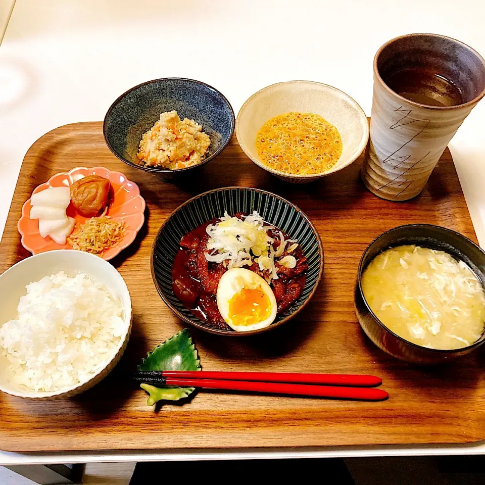 どて煮定食|くろエモンさん