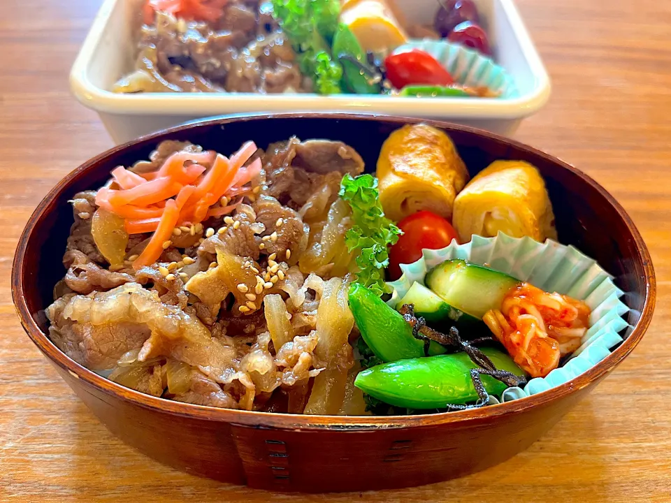 Snapdishの料理写真:牛丼弁当|みたらしさん