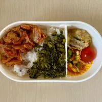 高菜ごはん🍚豚キムチ🐖レンコン挟み揚げ🍤ブロッコリーのツナマヨ🥦ミニトマト🍅|anaさん