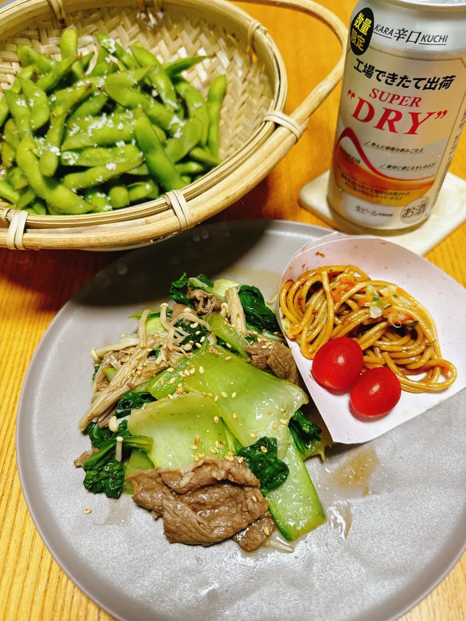 追い塩🧂した枝豆
青梗菜と牛肉のオイスター炒め|naoさん