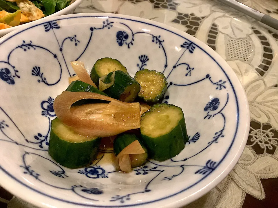 きゅうり🥒と茗荷の甘酢漬😋|アライさんさん