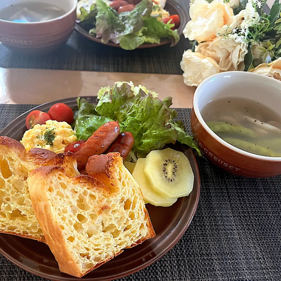 大豆粉パンミックスのパンで朝ごはんプレート☀️|reiさん